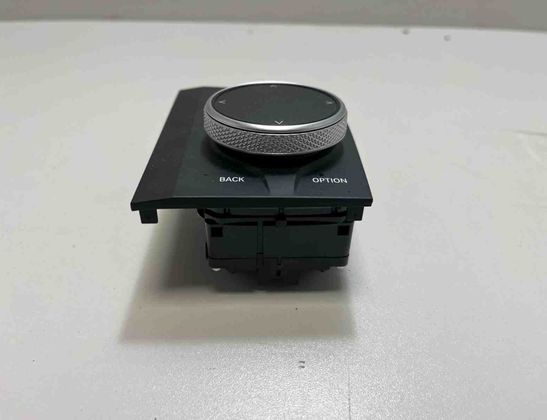 BMW X4 G02 (2018-2024) Дисплей управления навигацией 5B6D4E2,5B6B583,5A32A42,5A1D041,5A12F47,9423194,9891527,9462643,5A371B2 31992066