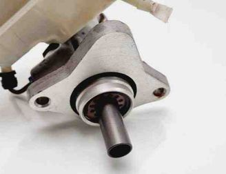 MERCEDES-BENZ C-Class W203/S203/CL203 (2000-2008) Brzdový valec A2034300002 31070391