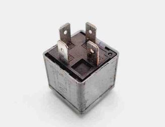 VOLKSWAGEN Golf 3 generation (1991-1998) Relays 141951253B 31072770