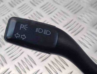 AUDI A8 D2/4D (1994-2002) Stieračový prepínač 8E0953503B 31103017