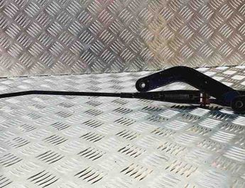 FORD C-Max 1 generation (2003-2010) Predné stierače 3M5117526CA 31104947