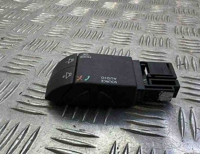 DACIA Sandero 2 generation (2013-2020) Vypínače 255522448R 31839364