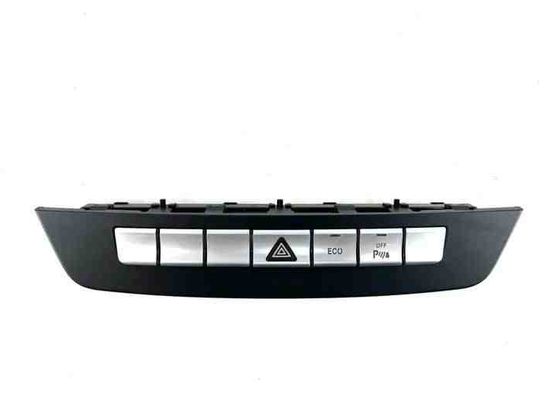 MERCEDES-BENZ C-Class W204/S204/C204 (2004-2015) Tlačidlo núdzovej situácie A2049058701 24659372