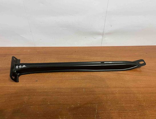 MERCEDES-BENZ E-Class W213/S213/C238/A238 (2016-2024) Držiak radiátora A2136280224 18316007