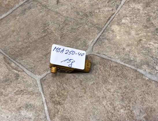 MERCEDES-BENZ C-Class W204/S204/C204 (2004-2015) Crash Impact Sensor A2128210351 17563518