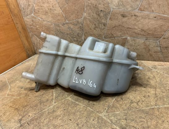 AUDI A8 D4/4H (2010-2018) Zásobník expanznej nádrže chladiacej kvapaliny 4H0121403 32821422