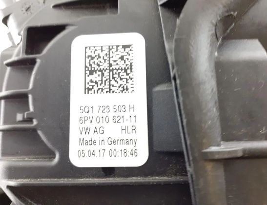 SKODA Octavia 1 generation (1996-2010) Ostatné časti karosérie 5Q1723058BN 31914304