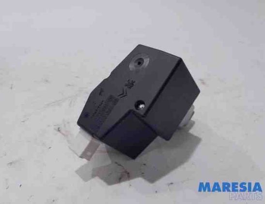 PEUGEOT 508 1 generation (2010-2020) Блок управления двигателем 9806687980,A2C53383165,A2C32427600,9665602980,9809447980,9814826280,28494513,9815905380,6490SN,36448200,98124195ZD 26874833