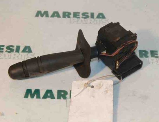 RENAULT Megane 1 generation (1995-2003) Indicator Wiper Stalk Switch 7701047261,36978B,77010472610 27829147