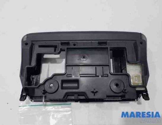 PEUGEOT 208 Peugeot 208 (2012-2015) Блок управления 96738995VV,9672846077 27831410