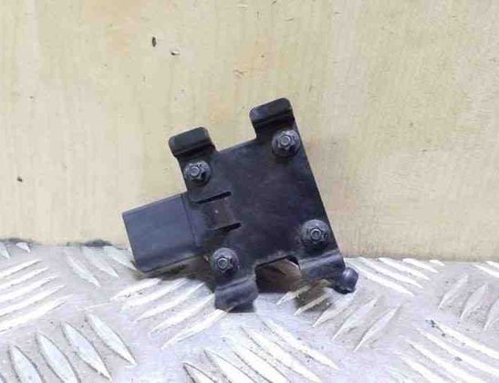 BMW X5 E70 (2006-2013) DPF Pressure Sensor 13627789219 26100661