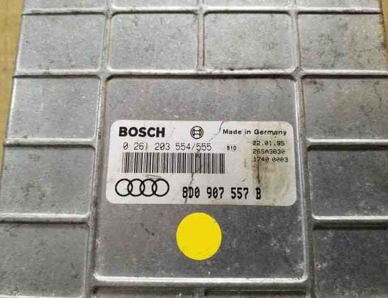 AUDI A4 B5/8D (1994-2001) Engine Control Unit ECU 0261203554,0261203555,8D0907557B 26151421