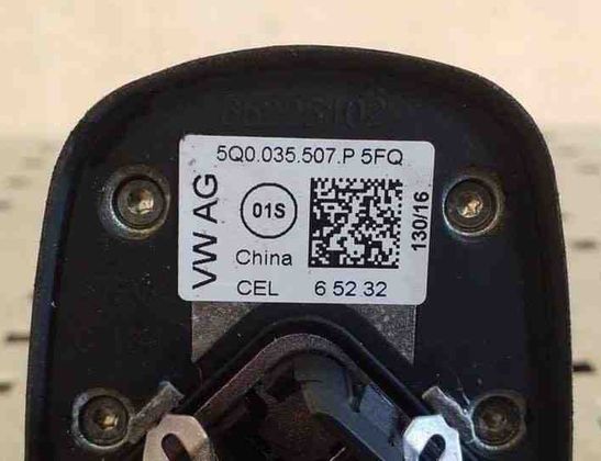 VOLKSWAGEN Passat Variant 1 generation (2010-2024) Antenna 5Q0035507P 26209436