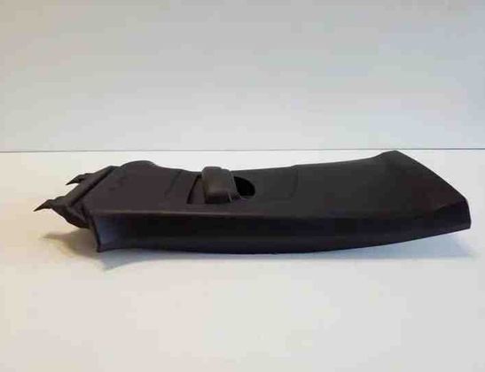 VOLVO V40 Cross Country 1 generation (2012-2020) Ľavý stĺpik B obloženie 31307228,31307224 26234955