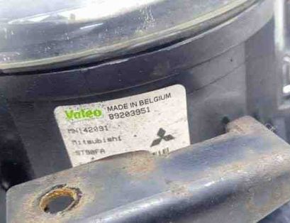 MITSUBISHI Outlander 2 generation (2005-2013) Противотуманка бампера передняя правая 89203951,MN142091 22687642