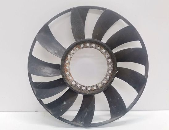VOLKSWAGEN Passat B7 (2010-2015) Ventilátorové lopatky 33004627