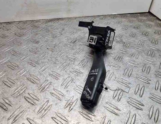 SEAT Toledo 3 generation (2004-2010) Wiper Control 1K0953519J 24176424