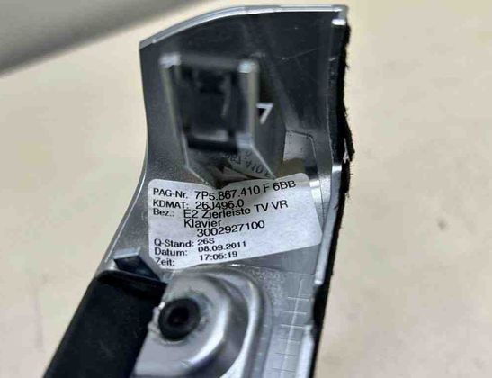 PORSCHE Cayenne 958 (2010-2018) Pravý predný dverový panel 7P5867410F 31425232