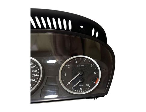 BMW 5 Series E60/E61 (2003-2010) Rýchlosťomer 6945625,110080213 32814133