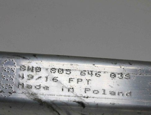 AUDI A4 B9/8W (2015-2024) Ostatné časti karosérie 8W0805646,8W0805645 12609710