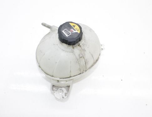 KIA Sportage 4 generation (2016-2022) Расширительный бак 25430-D3700 33041352