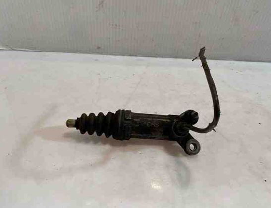 VOLKSWAGEN Passat B5 (1996-2005) Spojkový valec 4A0721261 18124183