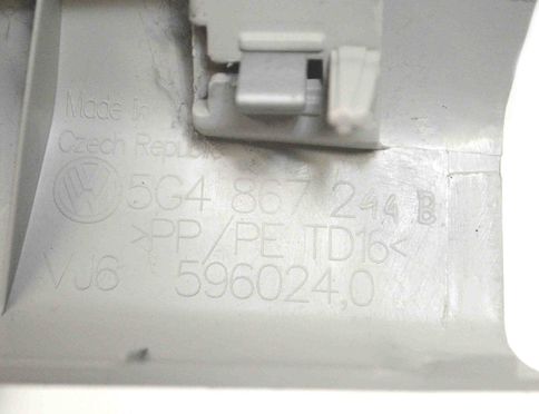 VOLKSWAGEN Golf 7 generation (2012-2024) Стойка правой стороны 5G4867244B 14445476