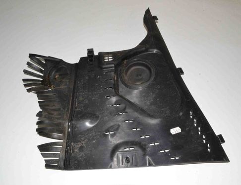 MERCEDES-BENZ CLS-Class C219 (2004-2010) Iné diely motorového priestoru A2118300813 2432645