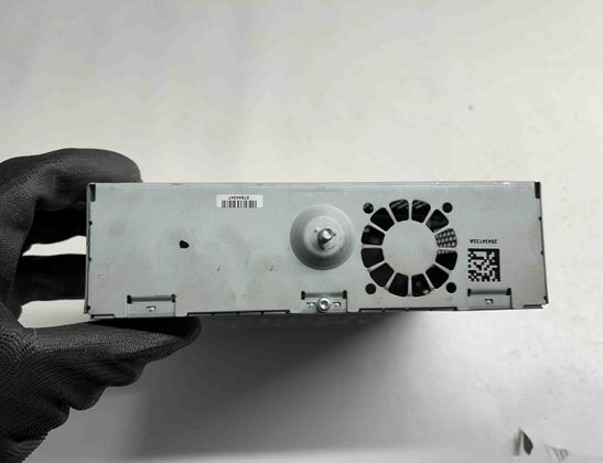 MERCEDES-BENZ E-Class W212/S212/C207/A207 (2009-2016) Hudobný prehrávač bez GPS A2229009211,A2229027009,A2229027109,A2229010202 27959099