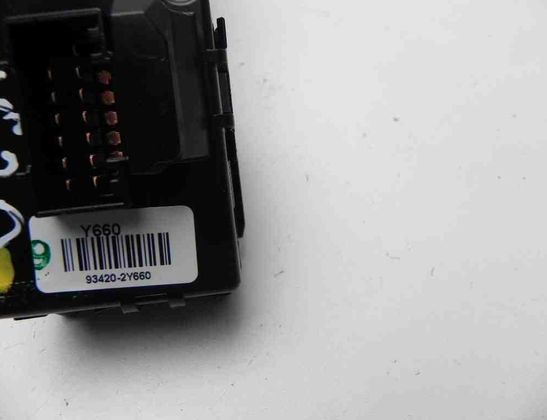 KIA Sportage 3 generation (2010-2015) Wiper Control 934202Y660 23177522