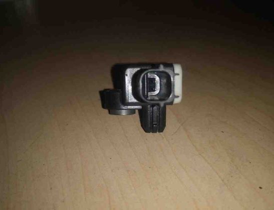 VOLVO V60 1 generation (2010-2020) Датчик удара передний левый 8V4T14B006AA 23393108