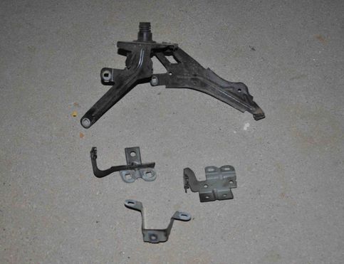 BMW 5 Series F10/F11 (2009-2017) Front Left Fender Holder 7193427,7193423,71934257193421 23443839