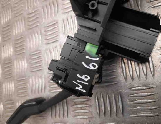 SEAT Ateca 1 generation (2016-2024) Stieračový prepínač 5Q1953507GA 31776267