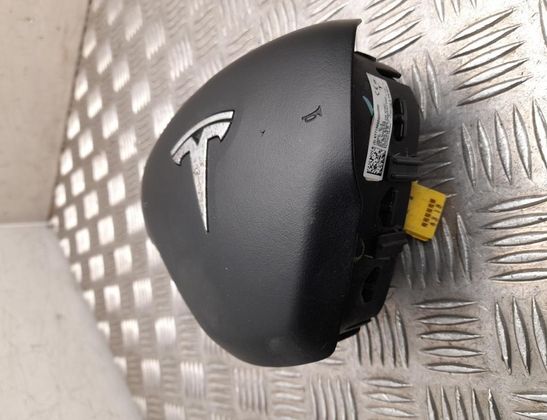 TESLA Model 3 1 generation (2017-2024) Airbag volantu 109683500K 33070092