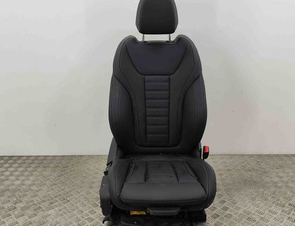 BMW i4 1 generation (2021-2024) Interiérové sedadlá s kitom dverí 5A0C426,5A0C425,8491402,5A46B63,5A46B64,5A46A92,5A46A91 23782717