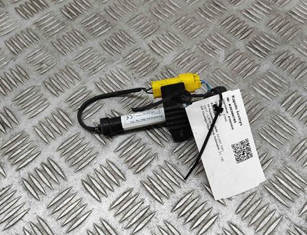 BMW X3 G01 (2017-2024) KAPOTOVÝ AKTUÁTOR PANT 7397495 30388785