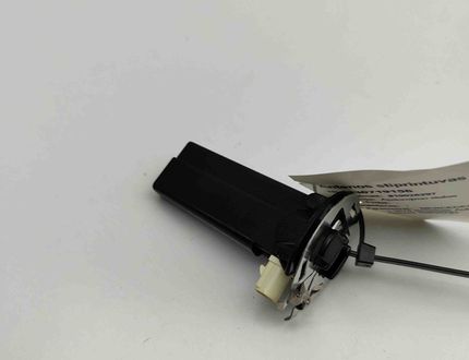 MERCEDES-BENZ SLC-Class R172 (2016-2020) Zosilňovač antény na kufri A2139052803 30719156