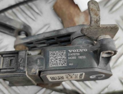 VOLVO V60 2 generation (2018-2023) Pravý zadný senzor výšky 32246632,31476759 30834133