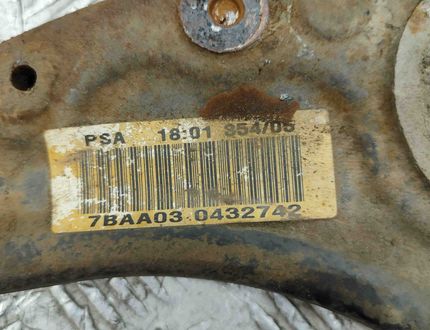 PEUGEOT 407 1 generation (2004-2010) Нижний рычаг передний левый 7BAA03,9663289880 31035653