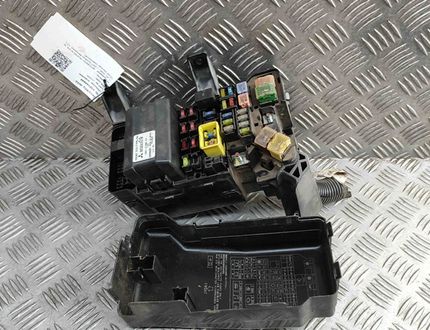 MITSUBISHI Pajero 4 generation (2006-2023) Pojistková skrinka 8501A646,8638A009 32144448