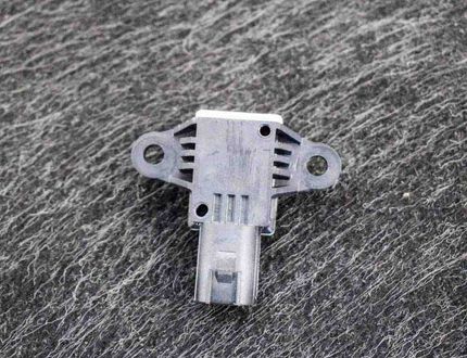 FORD B-MAX 1 generation (2012-2018) Pravý predný senzor nárazu DG13-14C676-AA 3355382