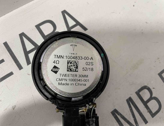 TESLA Model S 1 generation (2012-2024) Ostatné časti výbavy 1004833-00-A 12292711