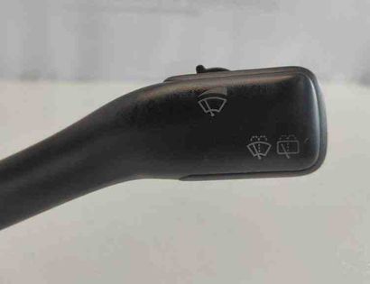 VOLKSWAGEN Passat B5 (1996-2005) Stieračový prepínač 8LO953513N,202858 17134907