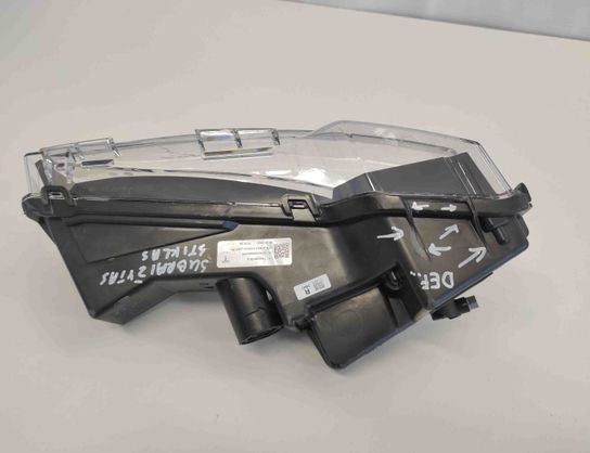 TESLA Model 3 1 generation (2017-2024) Противотуманка бампера передняя правая 162479800A,DC522268A00293 17767540