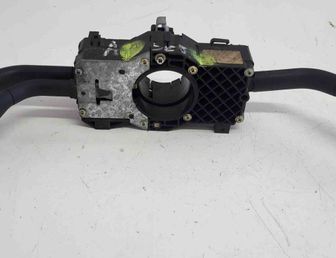 AUDI A6 C4/4A (1994-1997) Páčka/ spínač ukazovateľa smeru stieračov 4D0953513A,4D0953513B,KLS202550,8D0953513 24558197