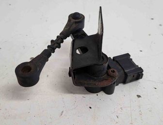 LAND ROVER Discovery Sport 1 generation (2014-2024) Height sensor lever BJ323D026AA 29023541