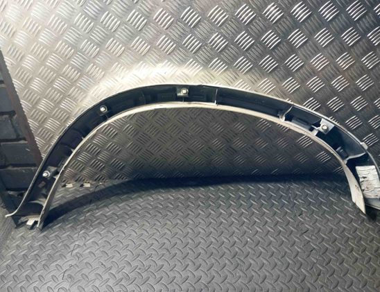 BMW X5 M E70 (2009-2013) Pravý zadný blatníkový lem 8037294 30827022