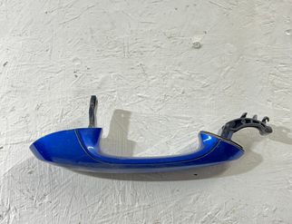 BMW 3 Series G20/G21/G28 (2018-2024) Rukoväť zatvárania pravých predných dverí 8496642,849664204,3194711 33001072