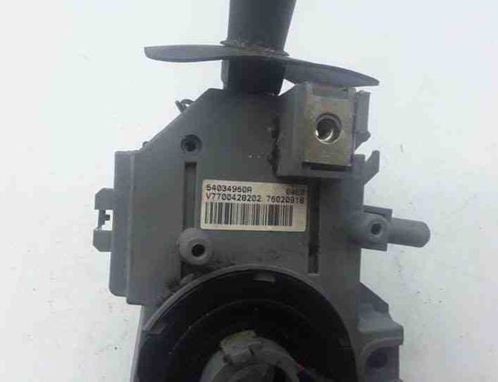 RENAULT Scenic 1 generation (1996-2003) Ovládanie stieračov 54034960A,V7700428202,37001A 25467889