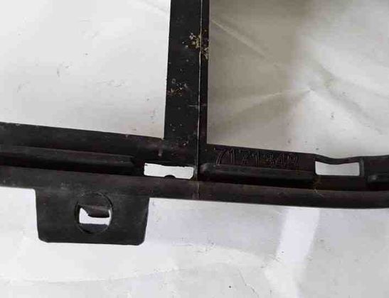 BMW X5 E70 (2006-2013) Predný dolný mriežka 7171348,10503410 25473190